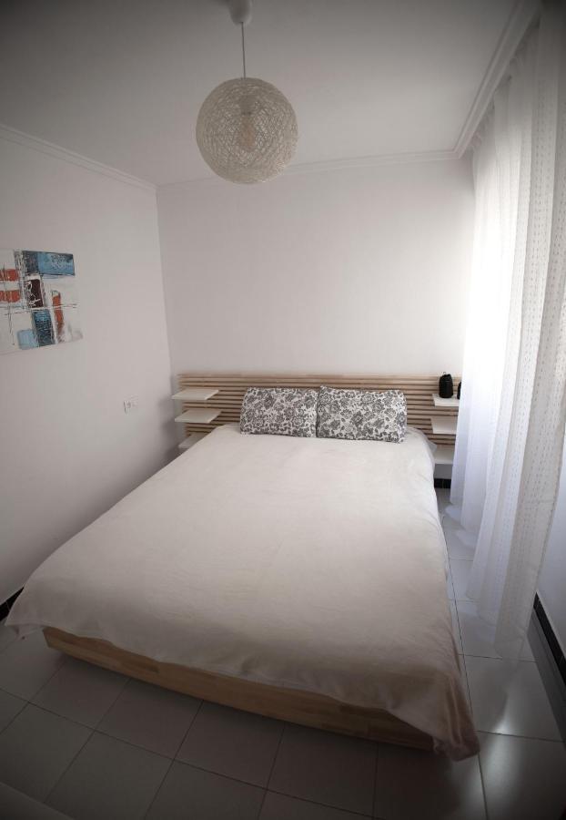 Kiara Apartament - With Garage Torrevieja Esterno foto