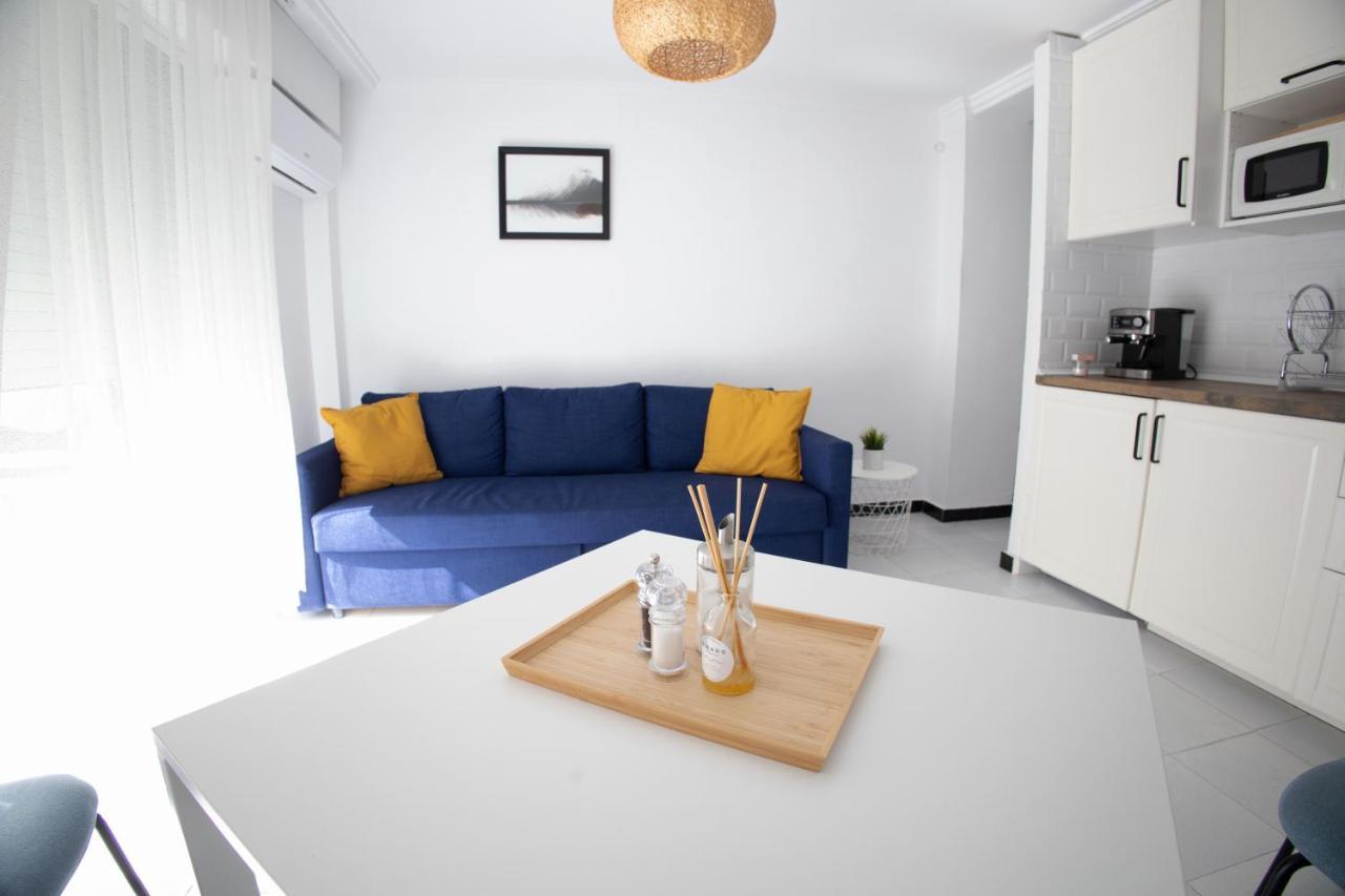 Kiara Apartament - With Garage Torrevieja Esterno foto