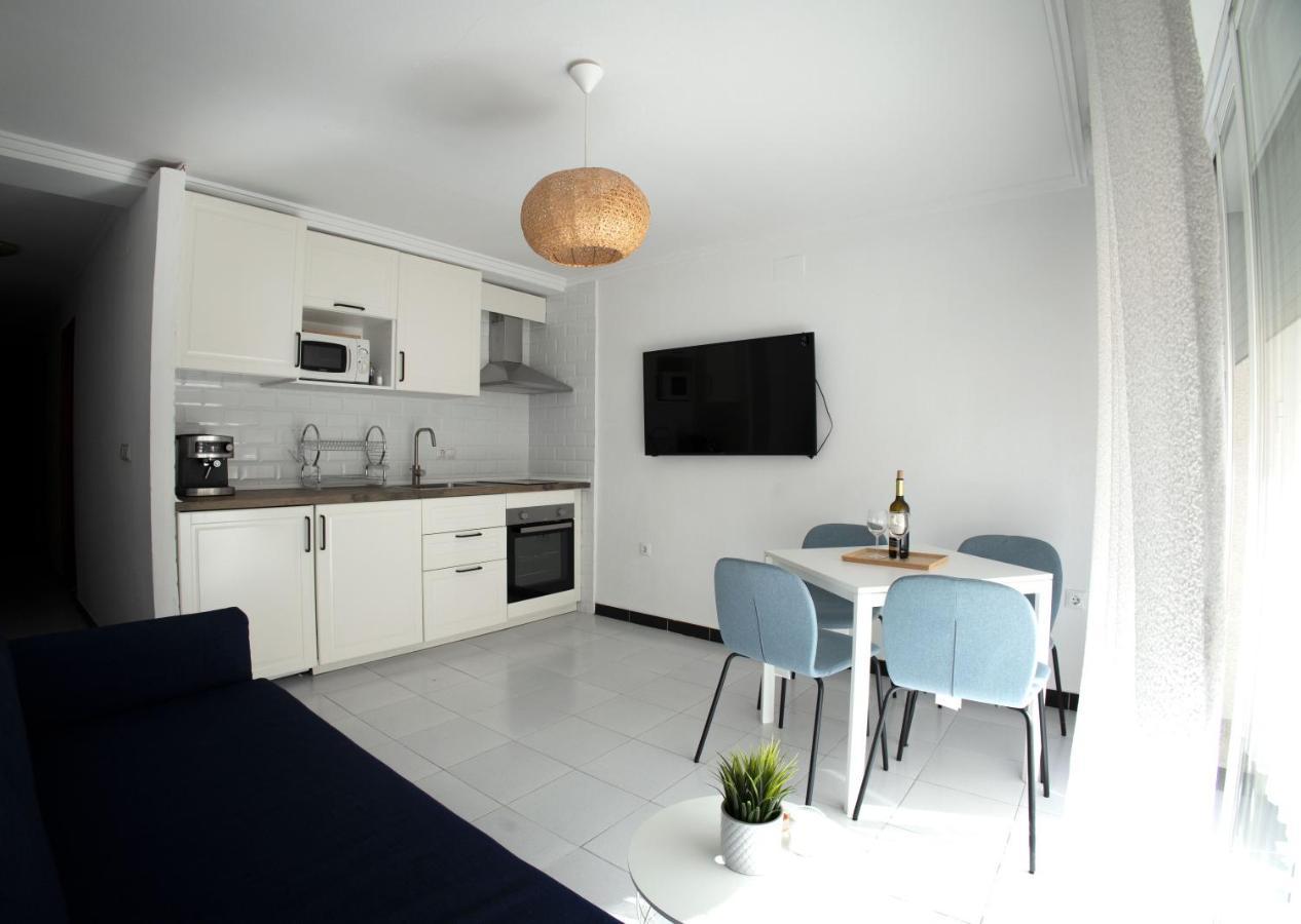 Kiara Apartament - With Garage Torrevieja Esterno foto
