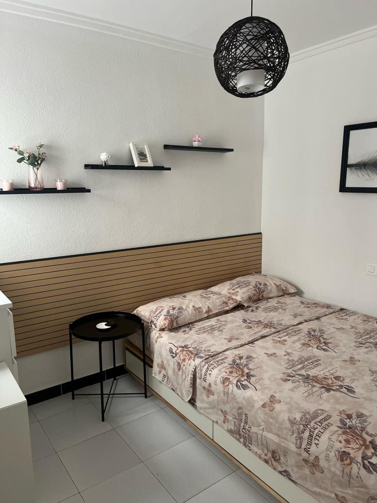 Kiara Apartament - With Garage Torrevieja Esterno foto